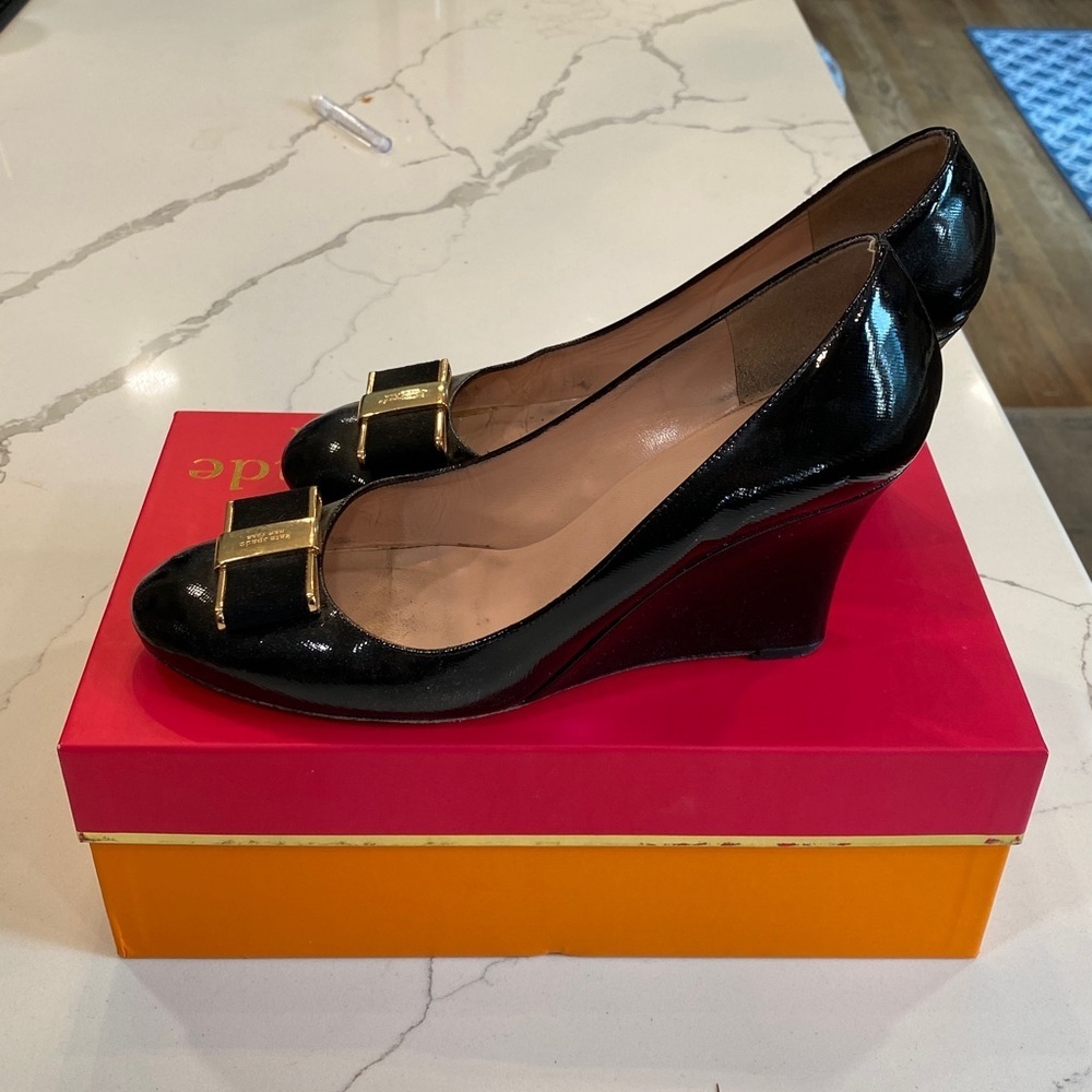 Kate Spade Black Bow Wedges - Picture 2 of 9